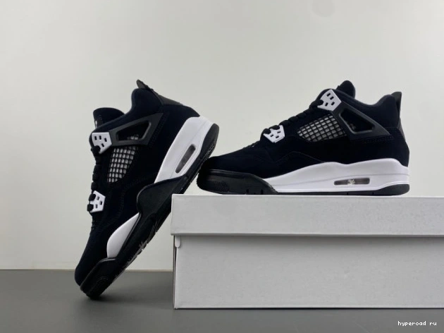 Thunder Air FQ8213-001 Retro Jordan White 4 0628